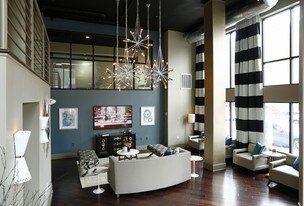 The Devon Seven12 Apartments