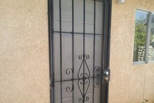 216 E High Ave Redlands CA Apartments