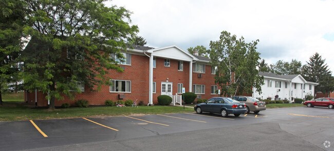 Briar Manor Apartamentos