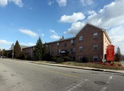 Wadsworth Manor Apartments