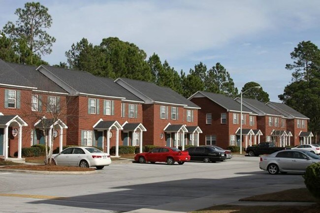 Townhomes at Whitehall Apartments