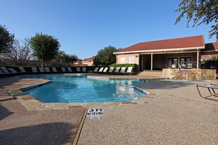 Remington Hills at Las Colinas Apartments