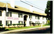 Warwick Square Apartments