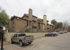 Casa Villa Apartments