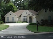 3 Bedroom Single-Family Home for Rent $2500