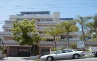 La Elle Apartments