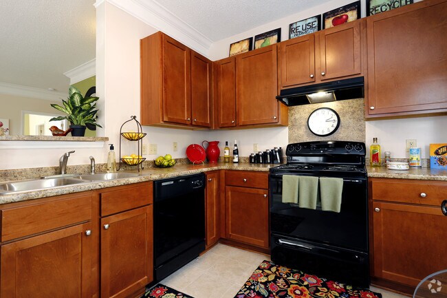 Muirfield Village Apartments