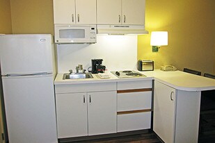Furnished Studio – San Jose - Mountain View Apartments