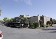 Courtyard Apartments
