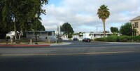 Sunset Mobile Manor Apartments