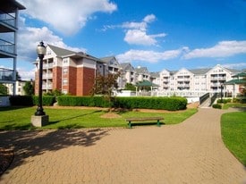 Avalon Willow Apartments