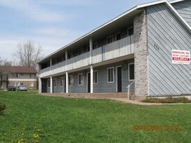 808 Macomber St Chippewa Falls WI Apartments
