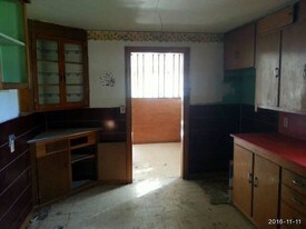 3 Bedroom Single-Family Home for Rent $330