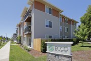 Ecco Apartments