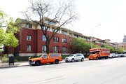 Oak Park City Apartments