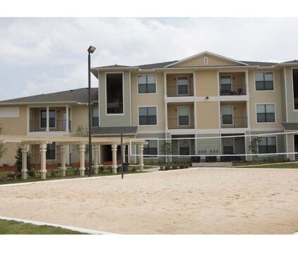 The Connection at Athens Apartments