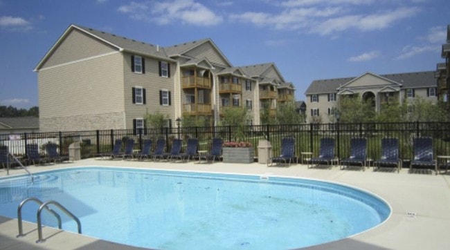 Four Pointe Apartments