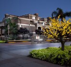 909 West Apartments