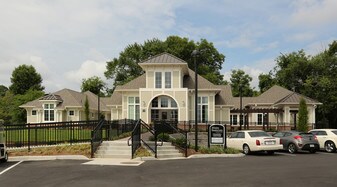 Abbington at Hampton Center Apartments