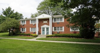 Center Grove Village Apartments