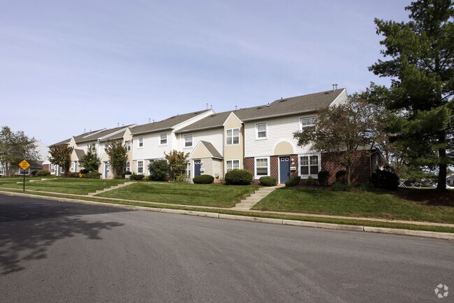 Townline Townhomes Apartments