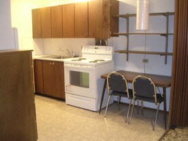 345 NE Kamiaken St Pullman WA Apartments