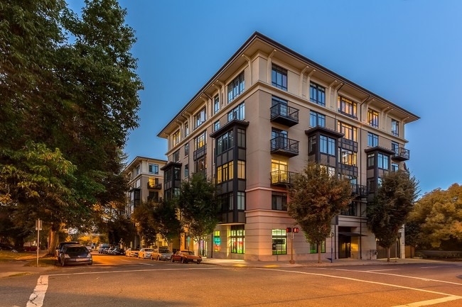 Park 19 Apartments