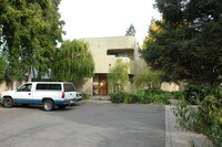 1000-1006 Pacific Ave Apartments