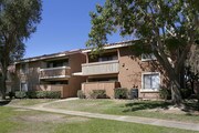 Smoketree Polo Club Apartments