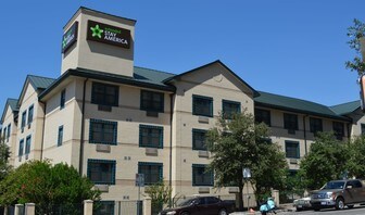 Furnished Studio – Austin - Downtown - 6th...