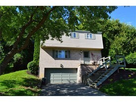 3 Bedroom Single-Family Home for Rent $1600