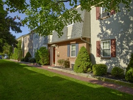 Pottsgrove Townhomes Apartments