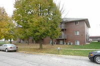 515 W Saunders Ave Apartments