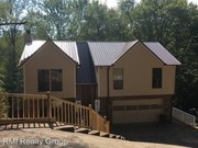 3 Bedroom Single-Family Home for Rent $1150