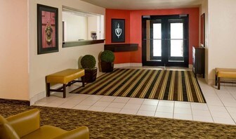 Furnished Studio – Milwaukee - Waukesha Apartments