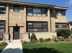 1934 Linden Ave Highland Park IL Apartments