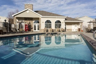 PeakView by Horseshoe Lake Apartments