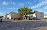 Vicksburg Square Apartments