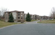 Oaks Lincoln Apartments