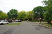 Sunrise Court Apartments