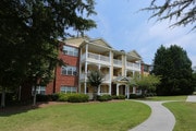 The Columns at Paxton Lane Apartments