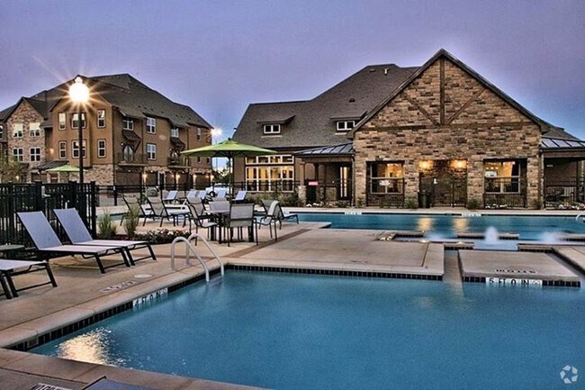 Enclave At Grapevine Apartments