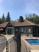 Fanno Creek Village Apartments