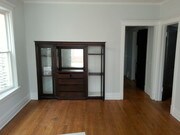 1218 W Cornelia Ave Chicago IL Apartments