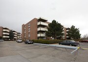 Longmeadow Apartments