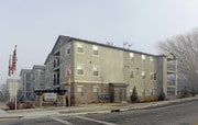 Falls at Riverwoods Apartments