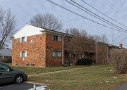 Lake Pointe Village Apartments
