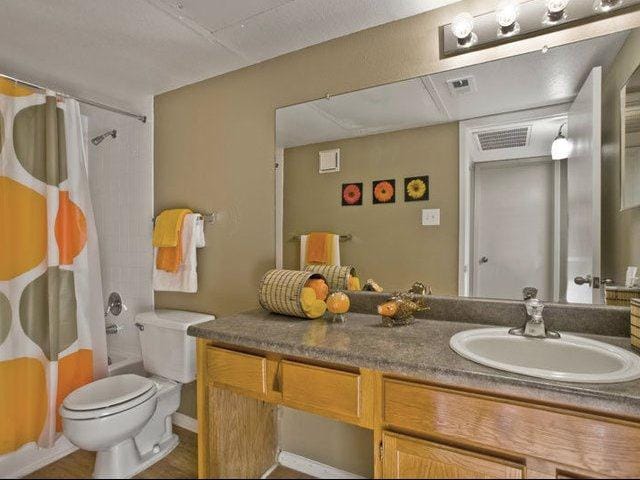 Hunt Club Austin Apartments
