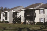 Summertree Apartments