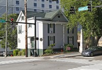 1100 Clinch Apartments